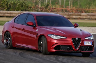 Photo of 2017 ALFA ROMEO GIULIA 952
