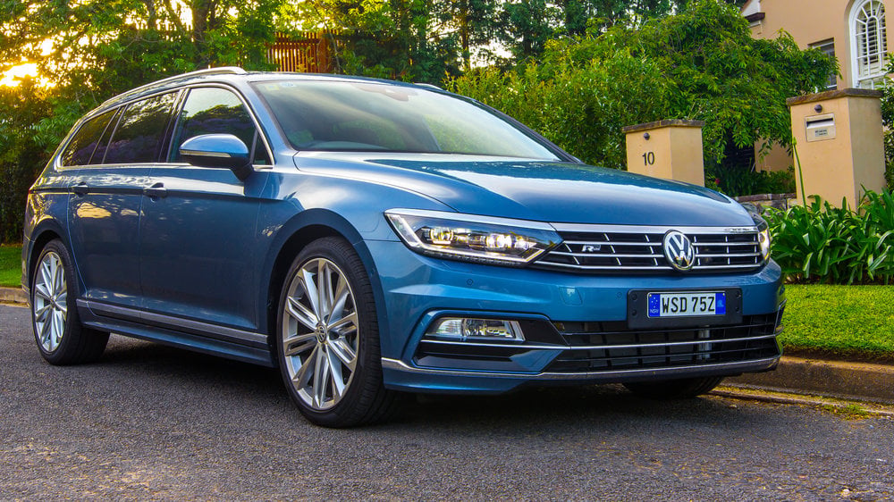 volkswagen-passat-wagon-tdi-nov-2015-9.j