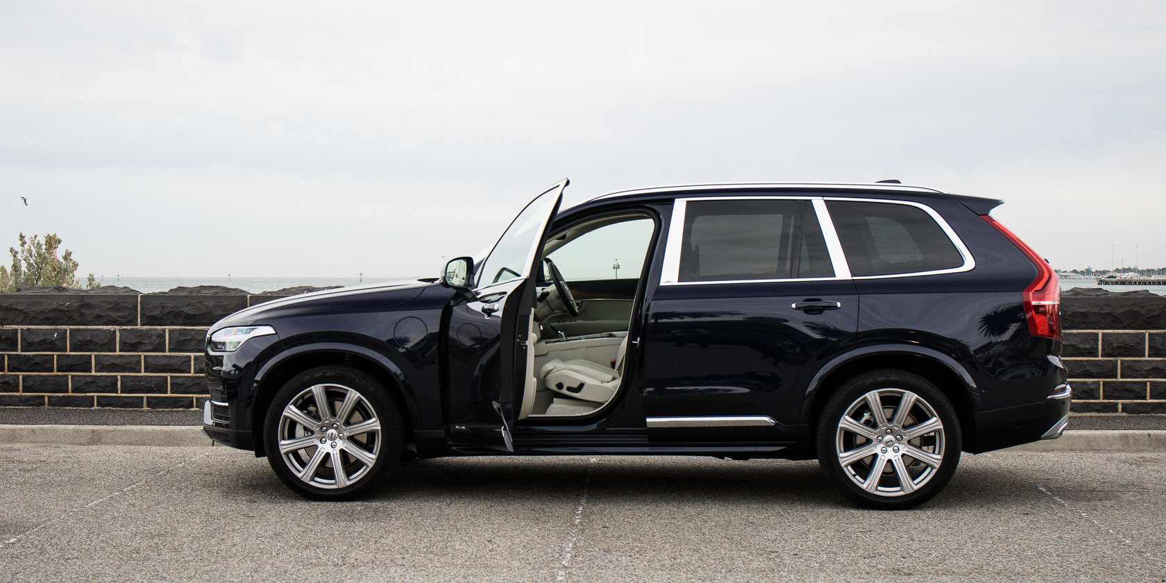 2017 신형 볼보 XC90 T8 AWD [데이터주의] | 인스티즈