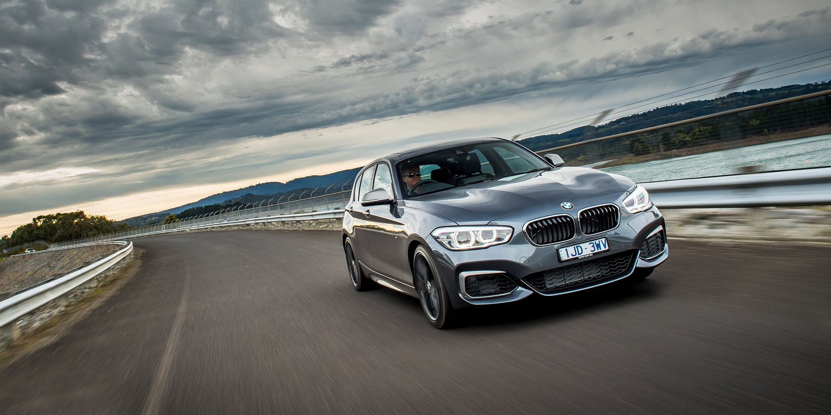 핫해치) 2018 BMW M140i [데이터주의] | 인스티즈