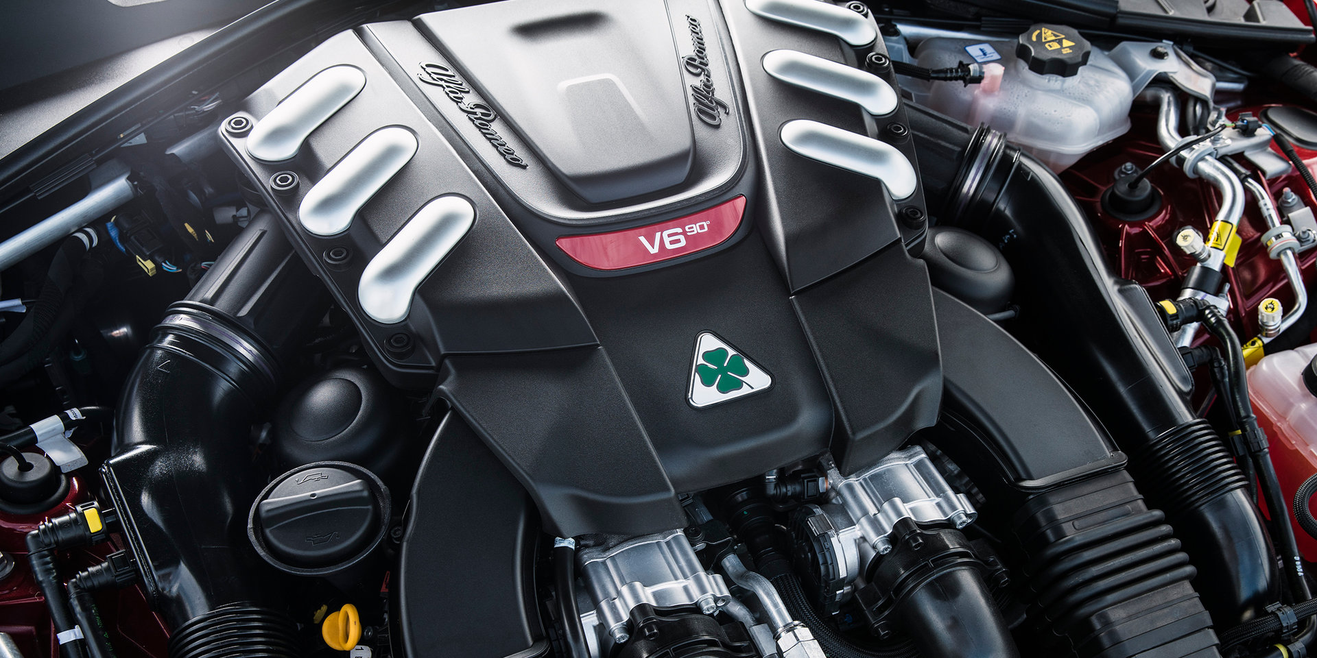 2017-alfa-romeo-giulia-qv-review-31.jpg