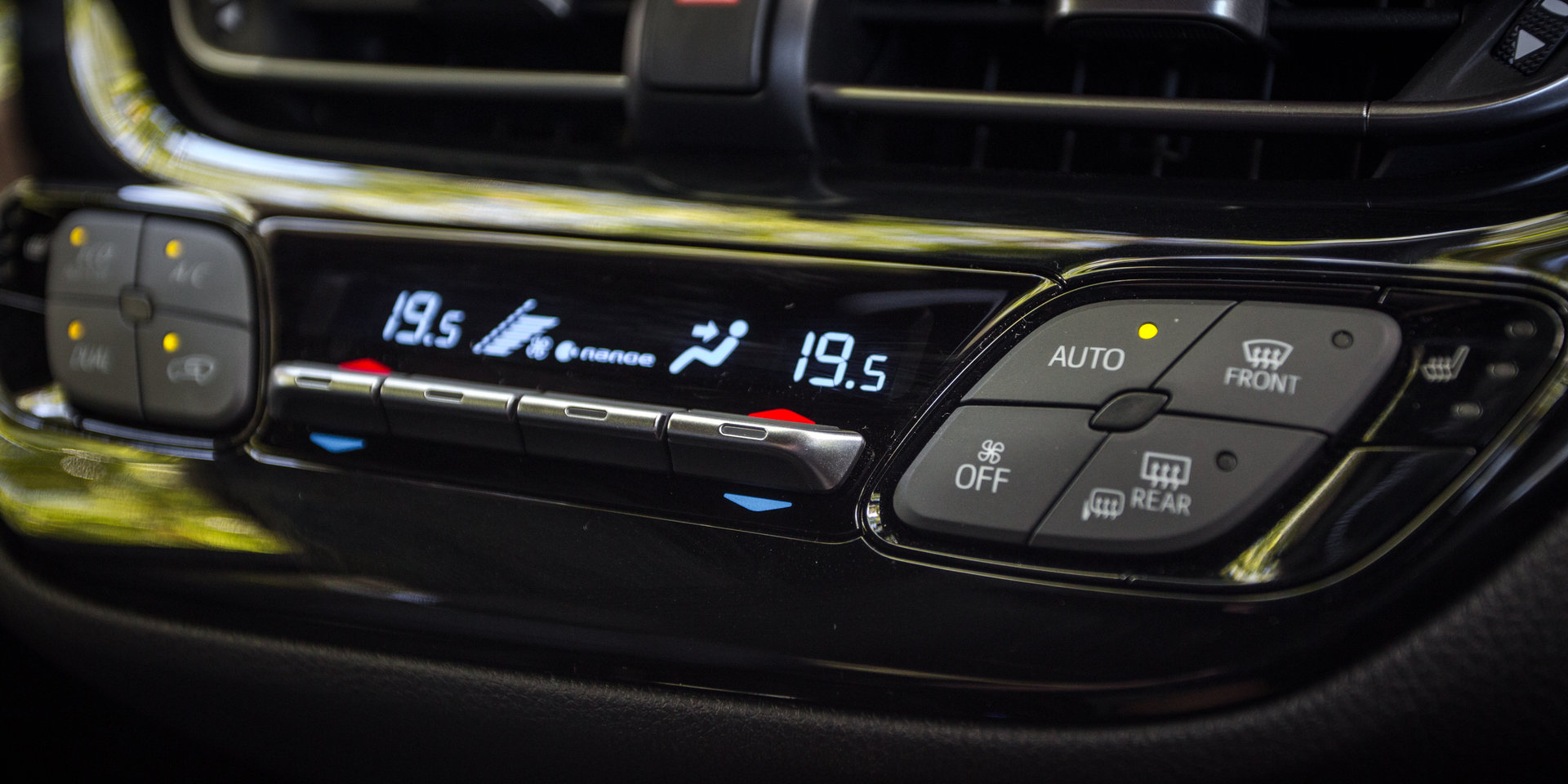 2017 신형 도요타 C-HR [데이터주의] | 인스티즈