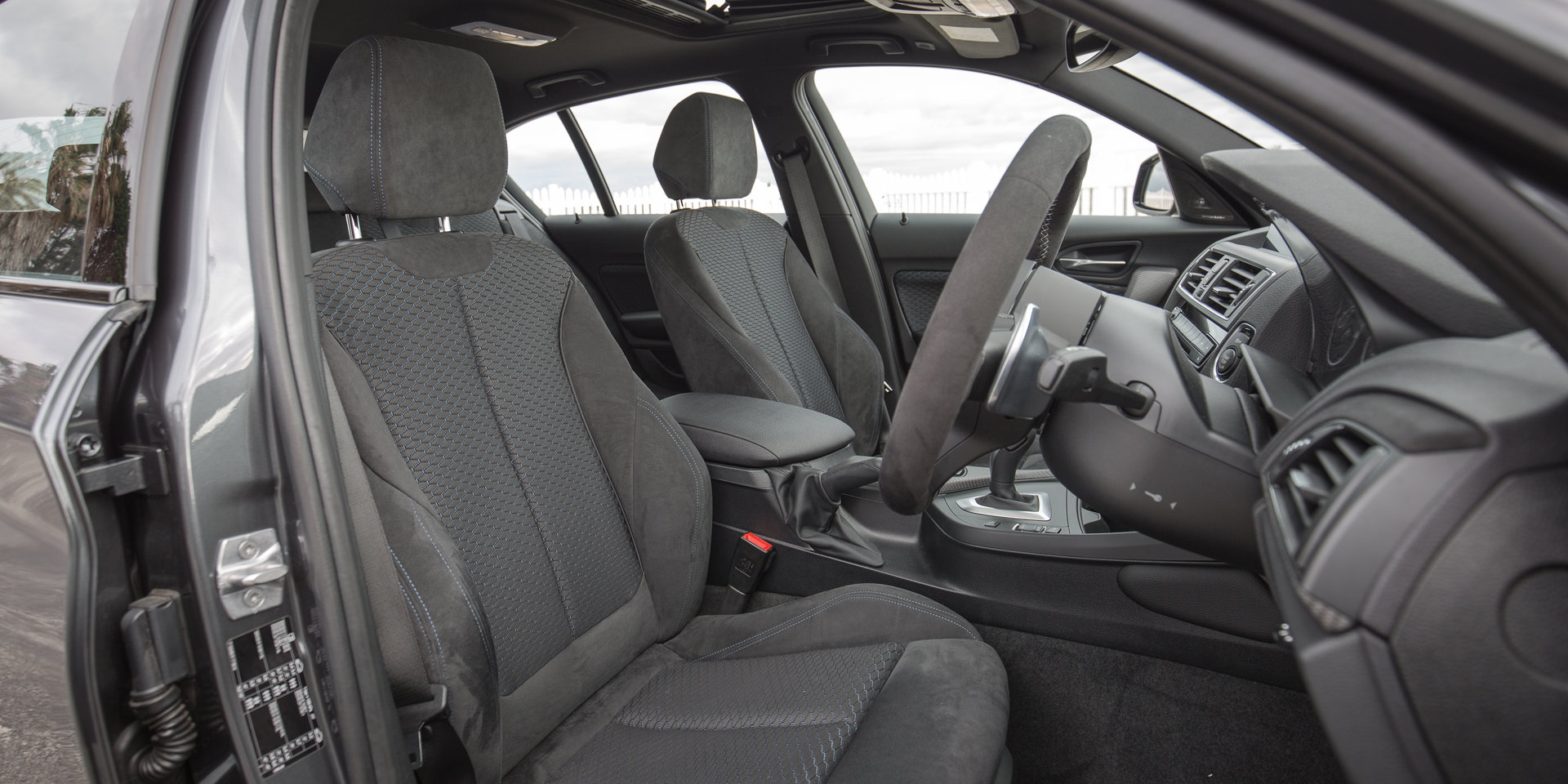 2017 BMW M140i 퍼포먼스 에디션 [데이터주의] | 인스티즈