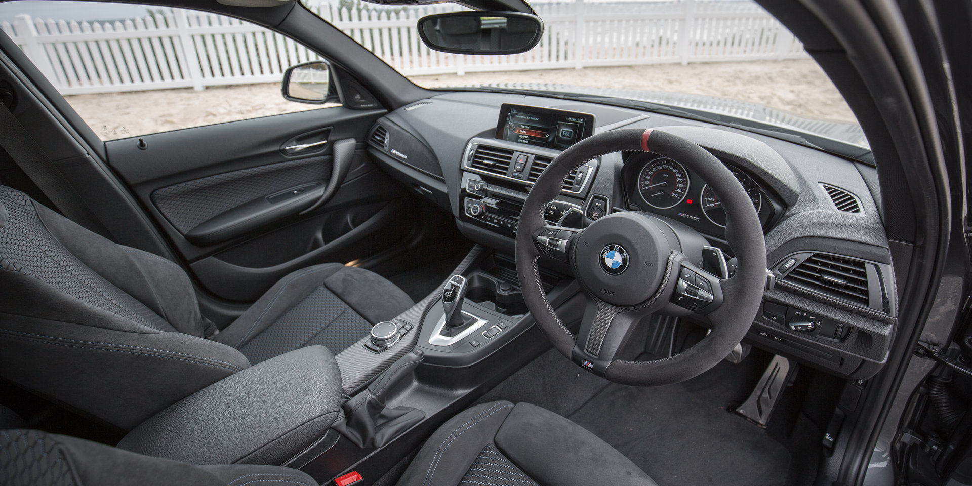 2017 BMW M140i 퍼포먼스 에디션 [데이터주의] | 인스티즈