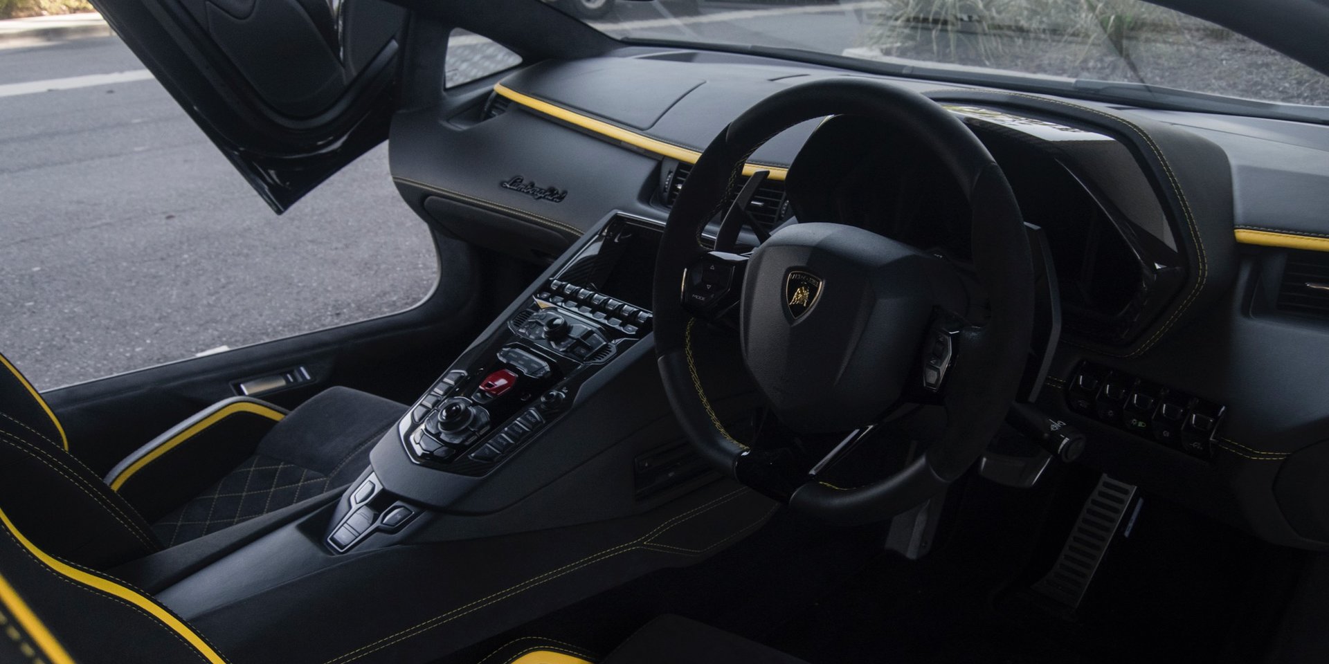 2018 람보르기니 아벤타도르 S [데이터주의] | 인스티즈