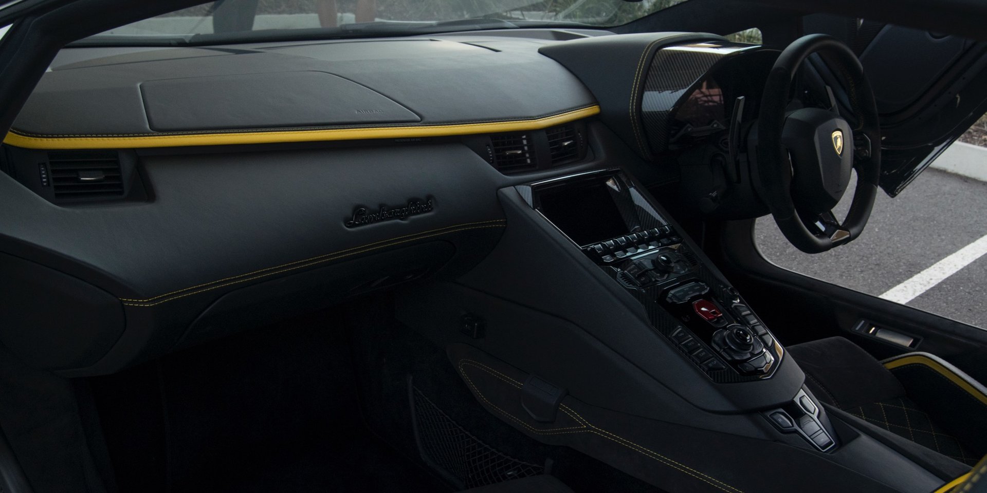 2018 람보르기니 아벤타도르 S [데이터주의] | 인스티즈