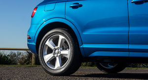 2015 Audi Q3 2.0 TFSI quattro S tronic Sport giá 2015 Audi Q3 2.0 TFSI S tronic quattro Sport Review