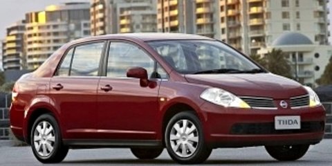 Nissan tiida st sedan review #9