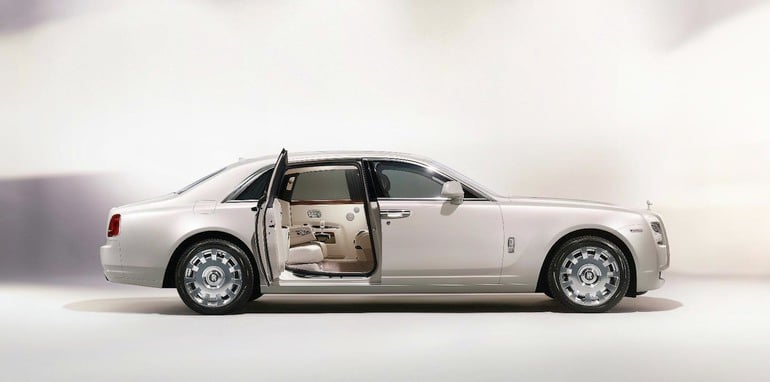 rolls-royce-ghost-six-senses-4