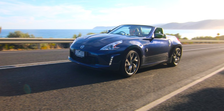 Nissan 370Z Roadster-33