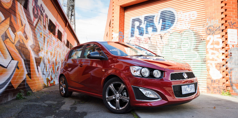 2014-holden-barina-rs-hatch-3
