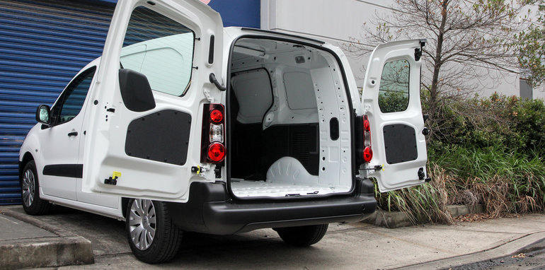 fiat doblo vs renault kengoo fiat doblo vs renault kengoo