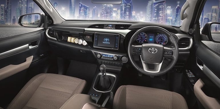 2016 Toyota HiLux Interior, Additional Variants Revealed In Official Images