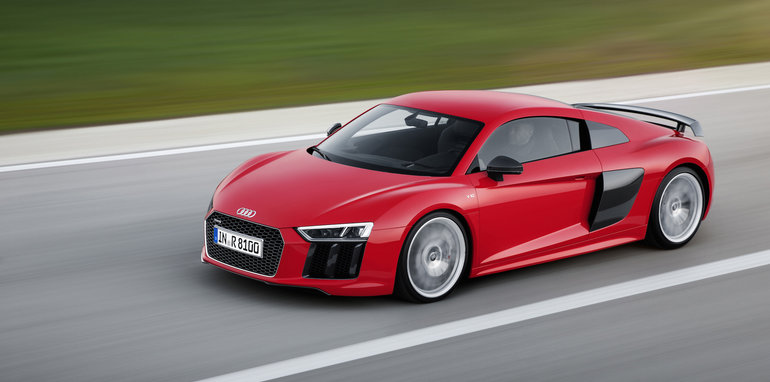 audi-r8-v10plus-int-2015-1