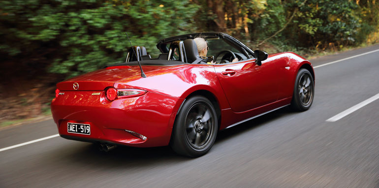 2016-mazda-mx-5-8
