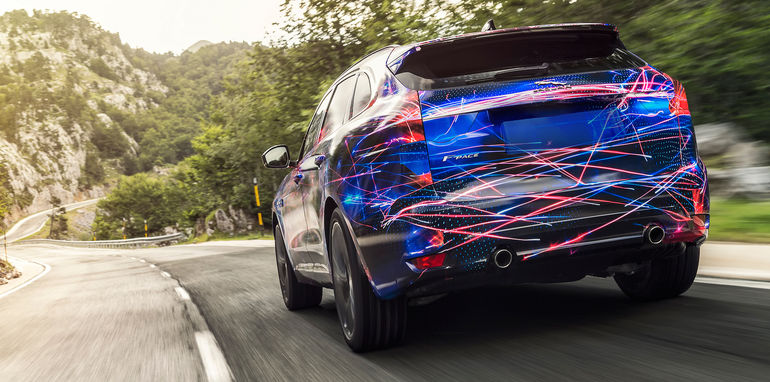 Jaguar-F-Pace-6