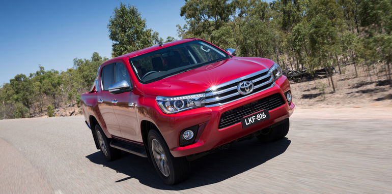 2015 Toyota HiLux 4x4 SR5 double cab