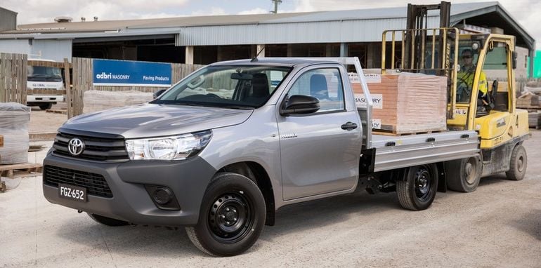 2015 Toyota HiLux 4x2 Workmate single cab-chassis