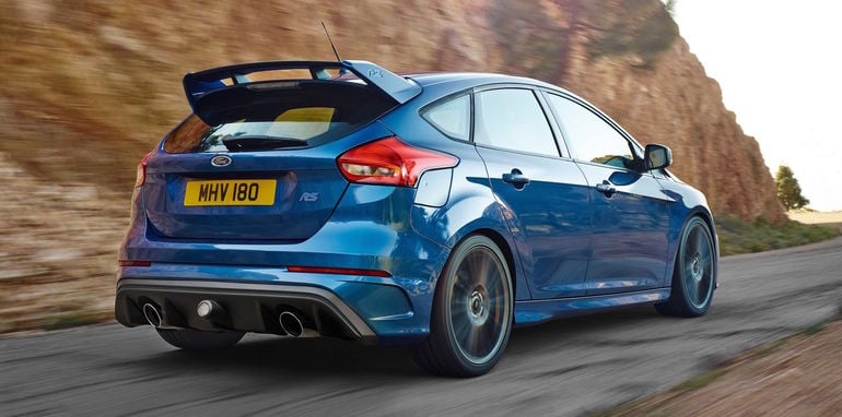 Ford-Focus-RS-2