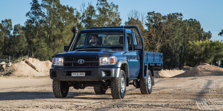 toyota-landcruiser-70-series