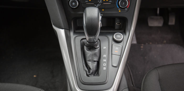 2015-ford-focus-v-mazda3-hatch-comparison-22