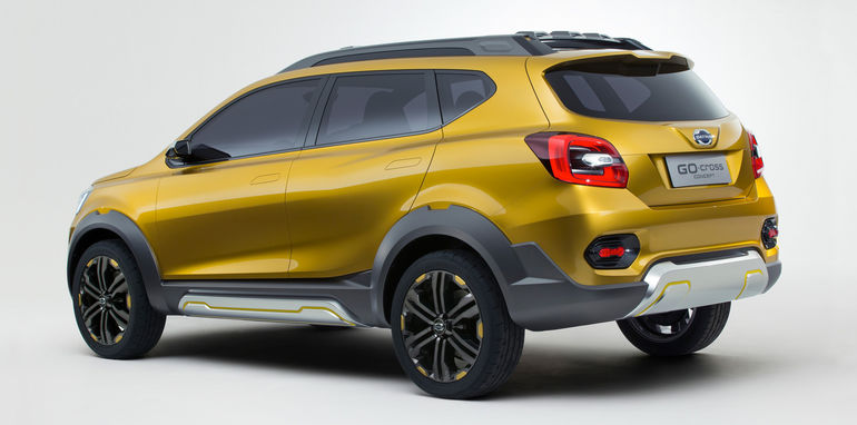 2015_datsun_go-cross_concept_tokyo_04