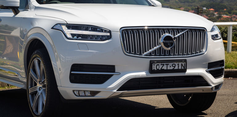 Audi Q7 3.0TDI v Volvo XC90 D5 Inscription : Comparison review