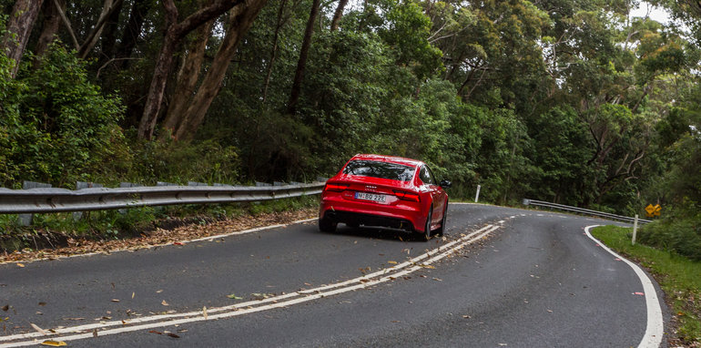 2015 Tesla Model S P85D v 2015 Audi RS7-113