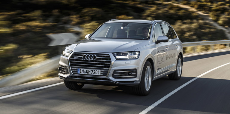 2016-Audi-Q7-e-tron-15