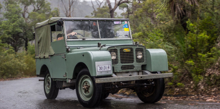 Land Rover Defender Old v New 90 Series-53