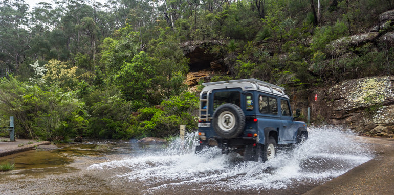 Land Rover Defender Old v New 90 Series-63