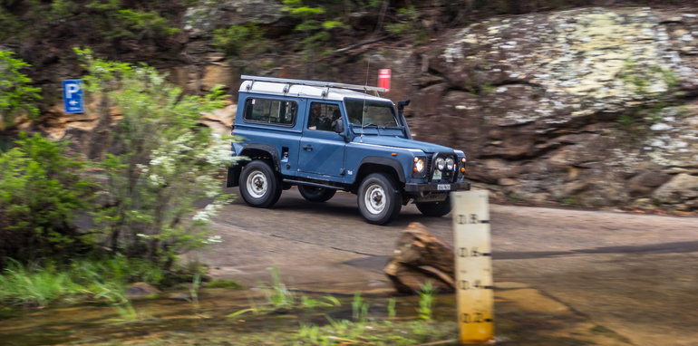 Land Rover Defender Old v New 90 Series-64