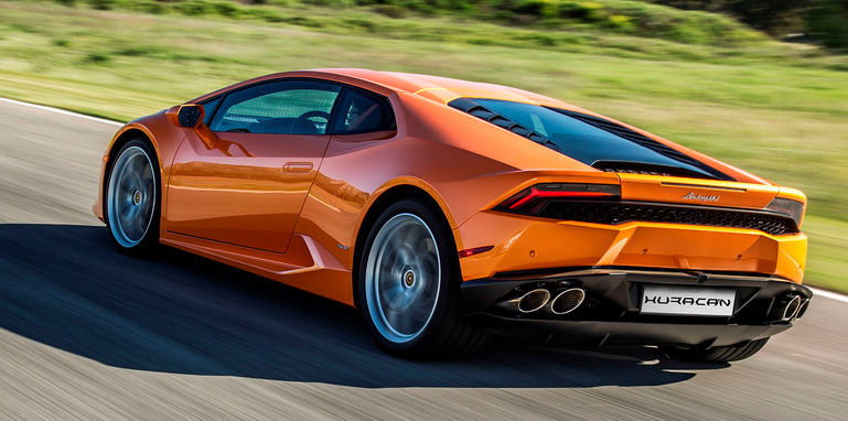 lamborghini-huracan-rear