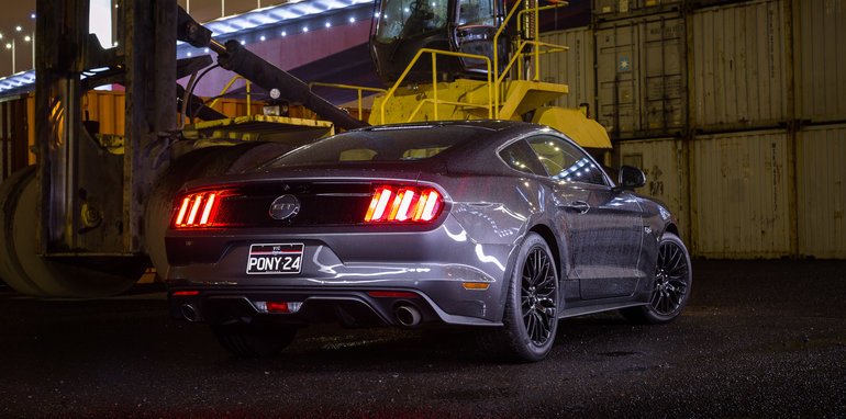 2016-ford-mustang-gt-v8-manual-grey-61