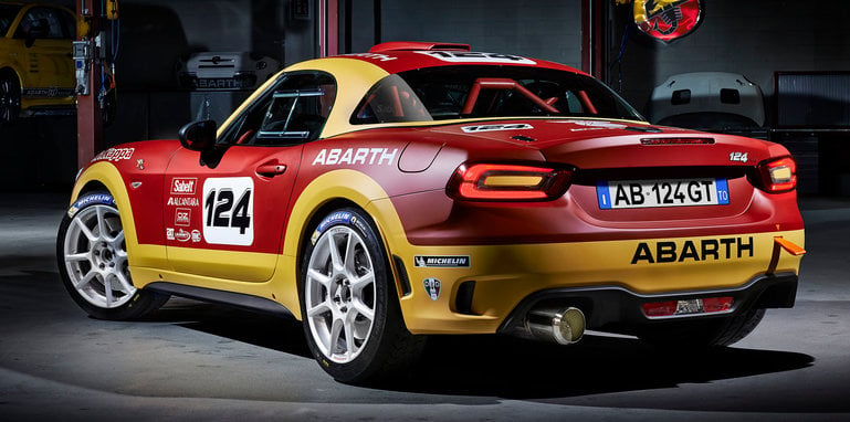 abarth-124-rally-rear