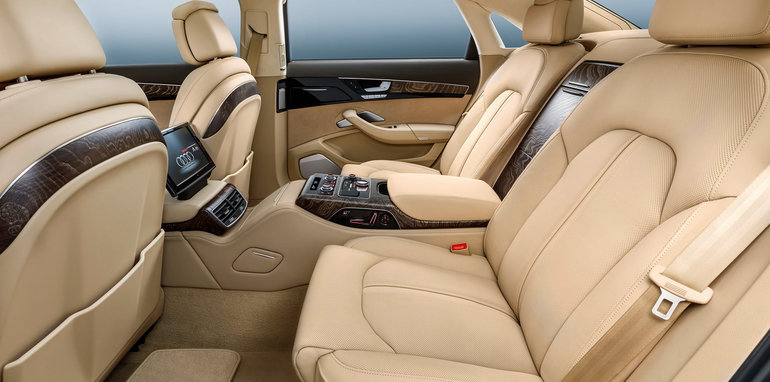 Audi A8 L extended