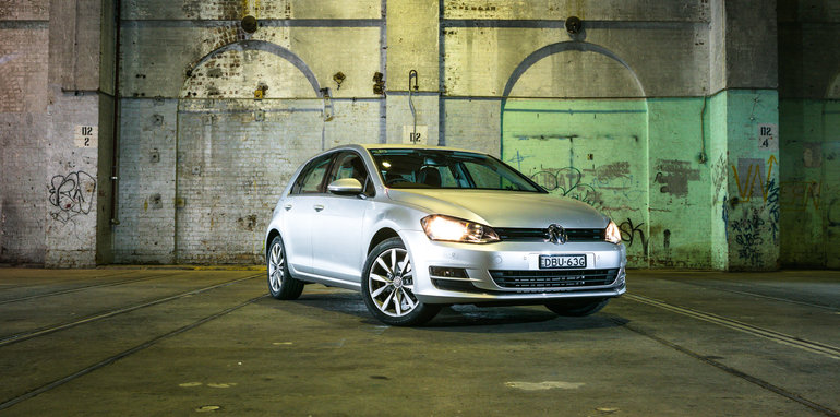 2016 Small Hatch Comparison Mazda 3 SP25 Astina V Volkswagen Golf 110TSI Highline V Hyundai i30 SR Premium-28