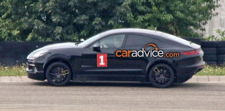 2018_Porsche_Cayenne_Coupe_09