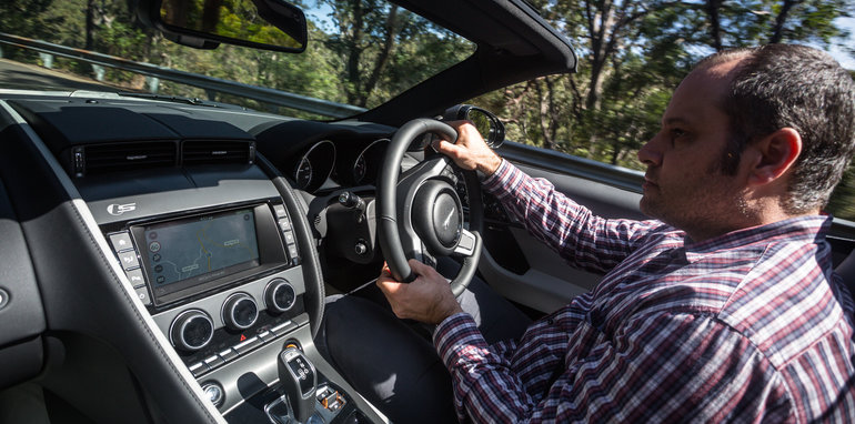 2016-porsche-boxter-s-v-jaguar-f-type-v6-s-124