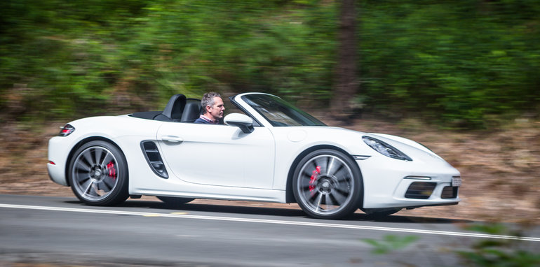 2016-porsche-boxter-s-v-jaguar-f-type-v6-s-168