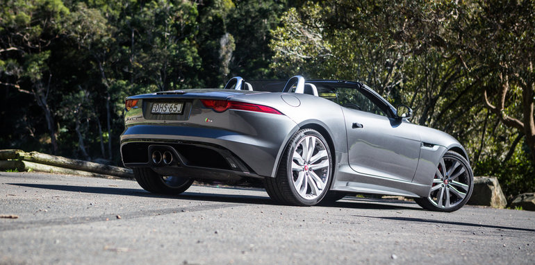 2016-porsche-boxter-s-v-jaguar-f-type-v6-s-83