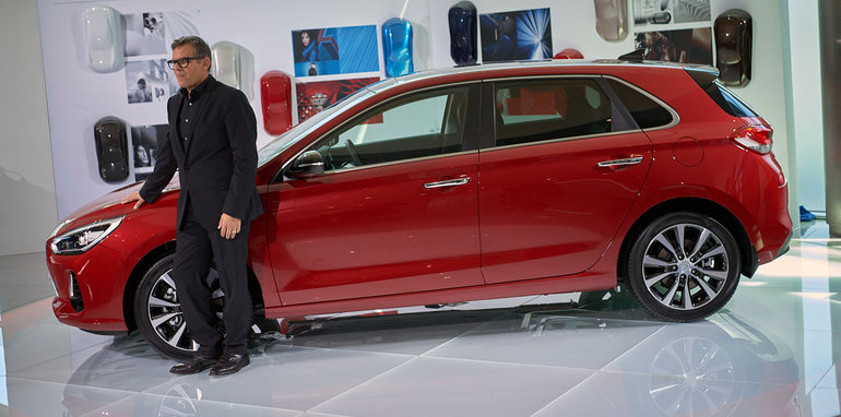 2017_hyundai_i30_frankfurt_03