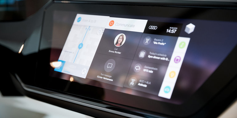 2018-Audi-A8-Interior-3