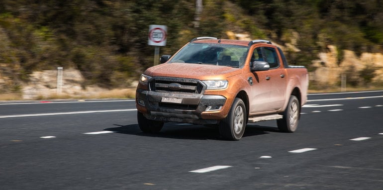 ford-ranger-wildtrak-v-holden-colorado-z71-comparison-7455