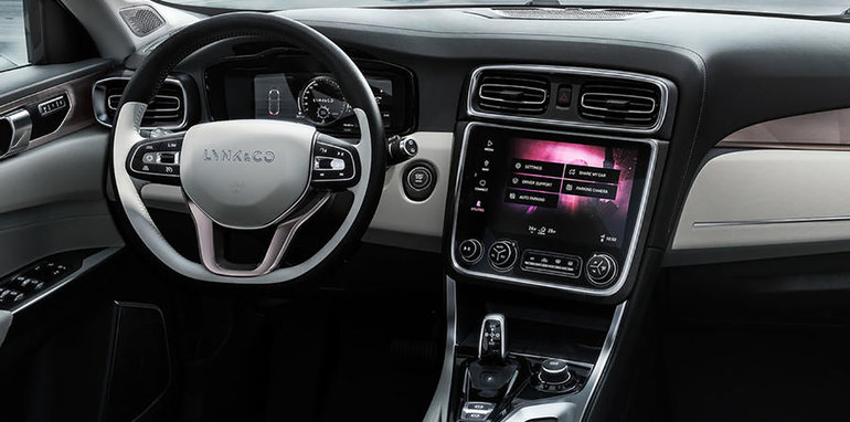 lynk-and-co-01_07