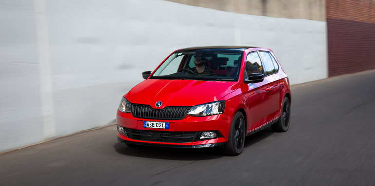 2016-mazda-2-v-skoda-fabia-comparison-58