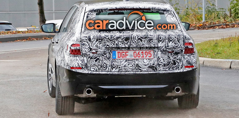 bmw-5-touring-less-camo-11