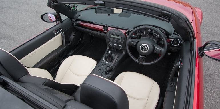 mazda-mx5-generations-drive-2016-46