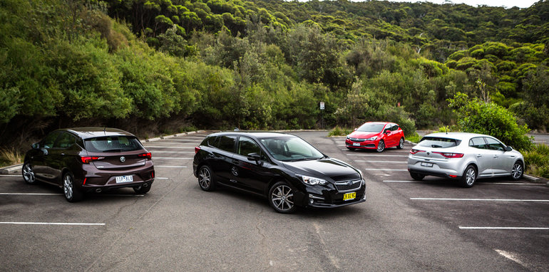 2017-small-hatch-comparo-renault-megane-zen-v-subaru-impreza-2-0-premium-v-holden-astra-221