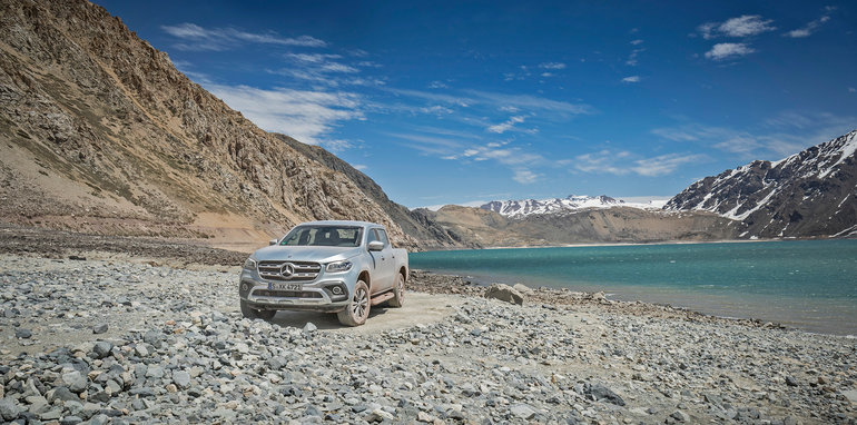 2018 mercedes benz x class price. unique mercedes u201ctowing capacity of 35 tonnes making sure there was a onetonne payload and lot accessories were some key things in 2018 mercedes benz x class price